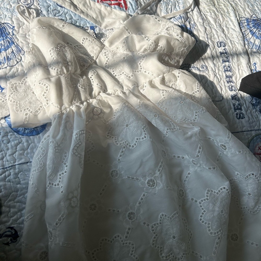 white backless dress!